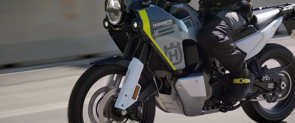 2027 Husqvarna 901