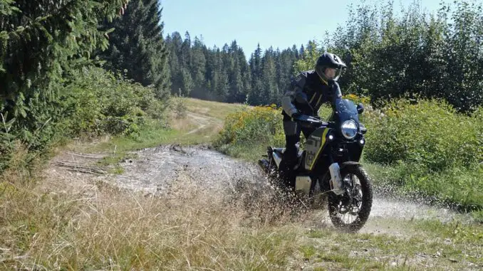 2027 Husqvarna 901