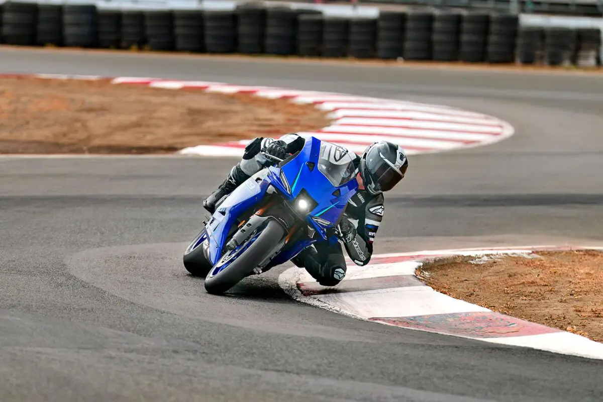 2027 Yamaha YZF-R9
