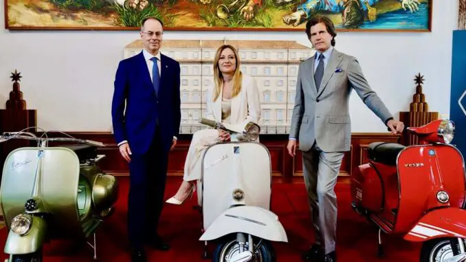 Vespa 80ᵗʰ anniversary with Premier Meloni