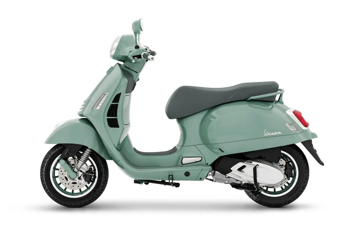 2027 Vespa GTS 310 80th