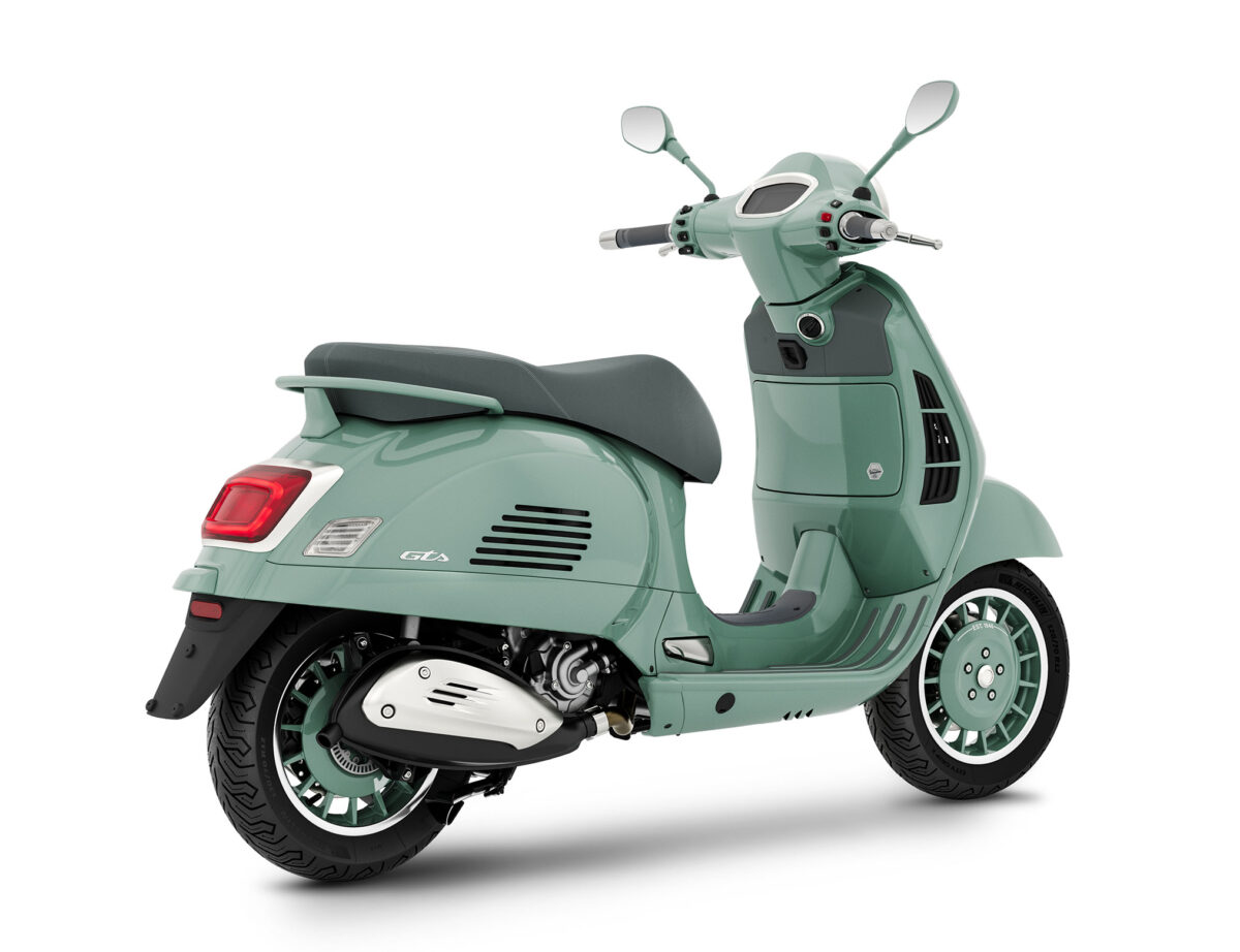 2027 Vespa GTS 310 80th