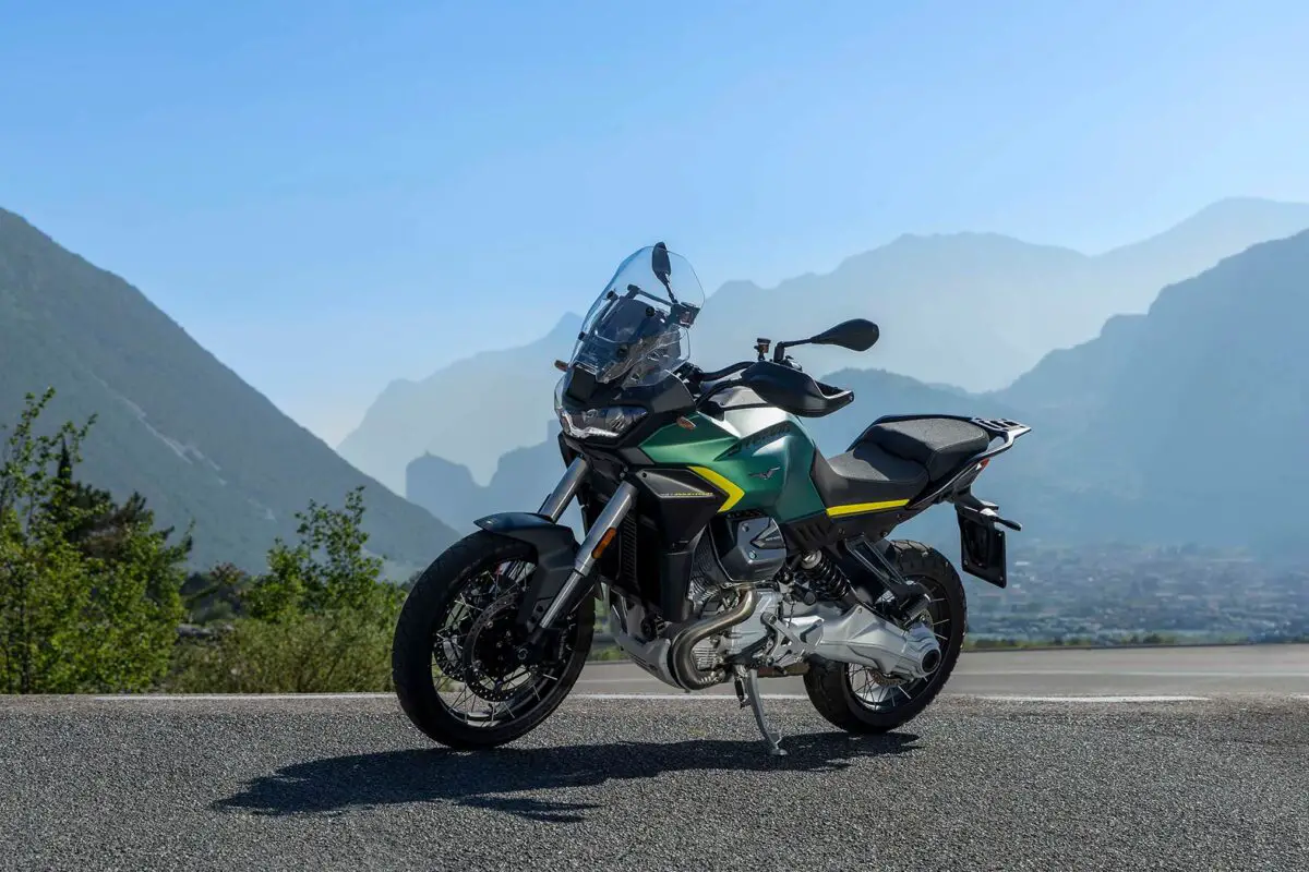 2027 Moto Guzzi Stelvio PFF Rider Assistance Solution