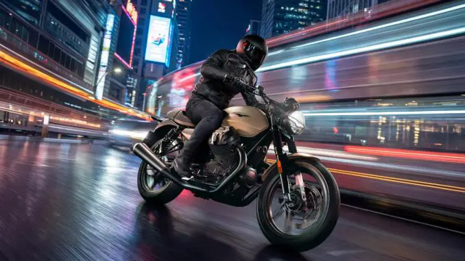 2027 Moto Guzzi V7 Stone