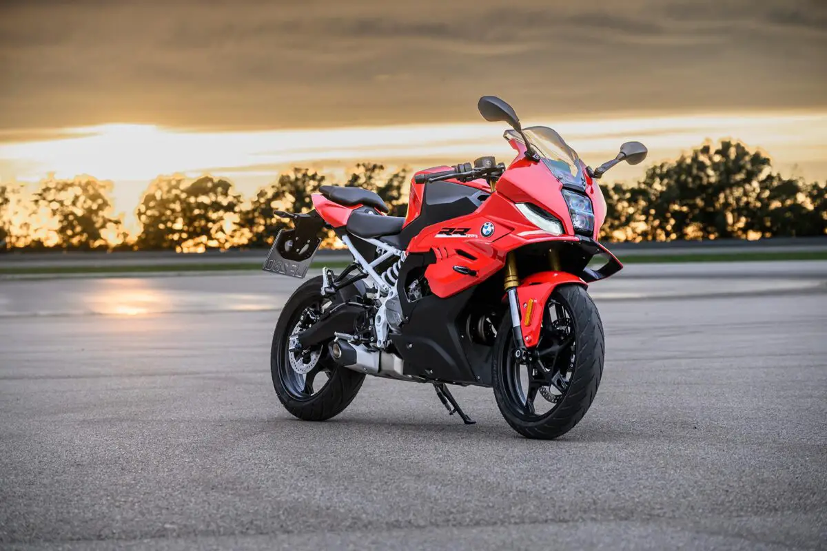 2027 BMW F450RR