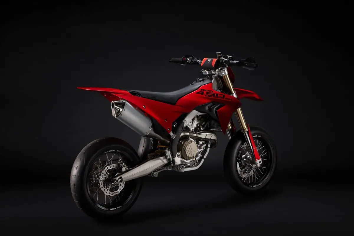 2027 Ducati Desmo450 SM