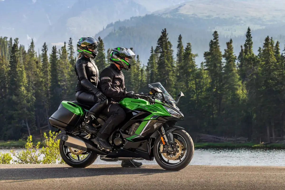 2027 Kawasaki Ninja 1100SX SE ABS