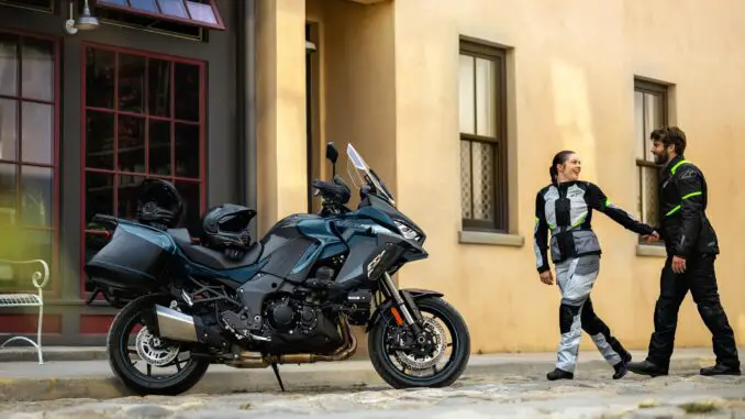 2027 Kawasaki Versys 1100 SE LT ABS