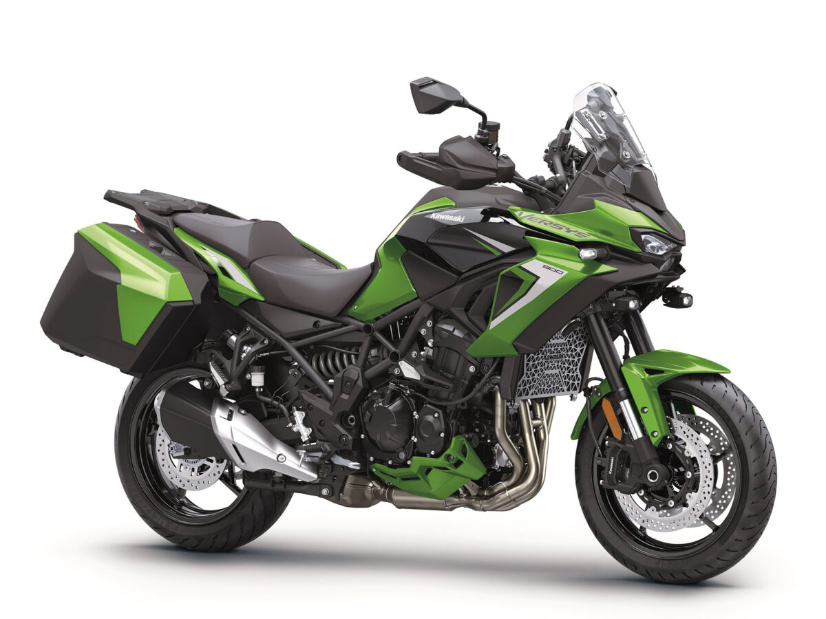 2027 Kawasaki Versys 900 SE LT ABS