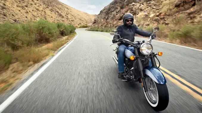 2027 Kawasaki Vulcan 900 Classic