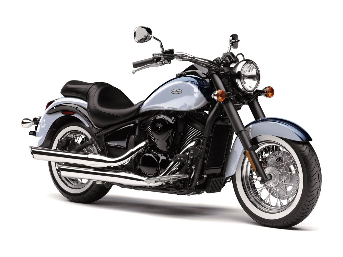 2027 Kawasaki Vulcan 900 Classic