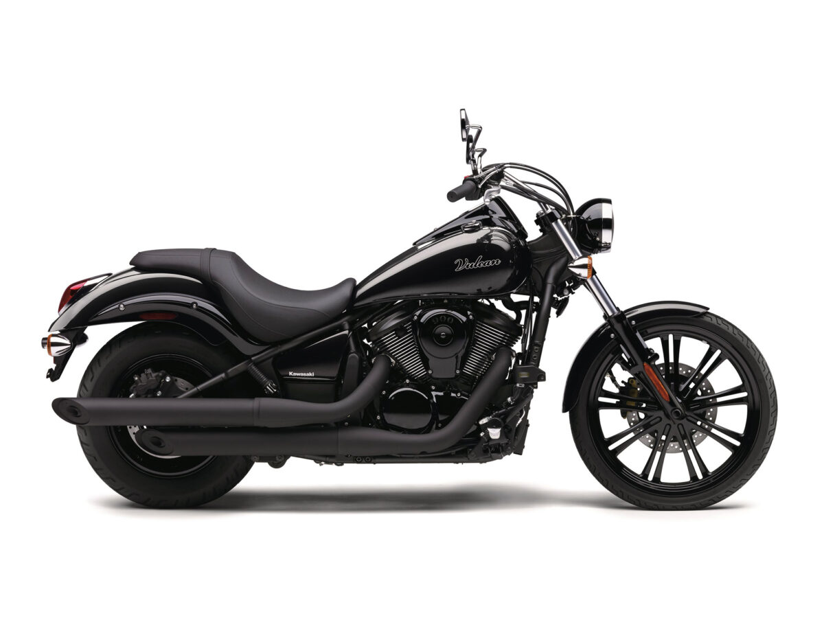 2027 Kawasaki Vulcan 900 Custom