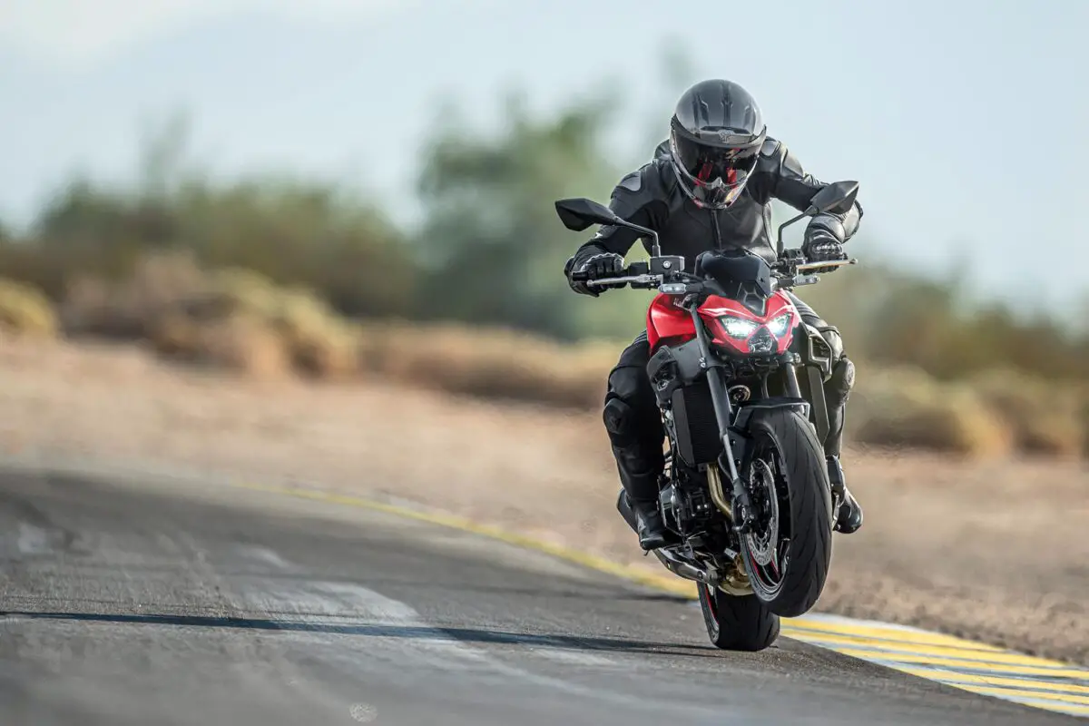 2027 Kawasaki Z900 ABS