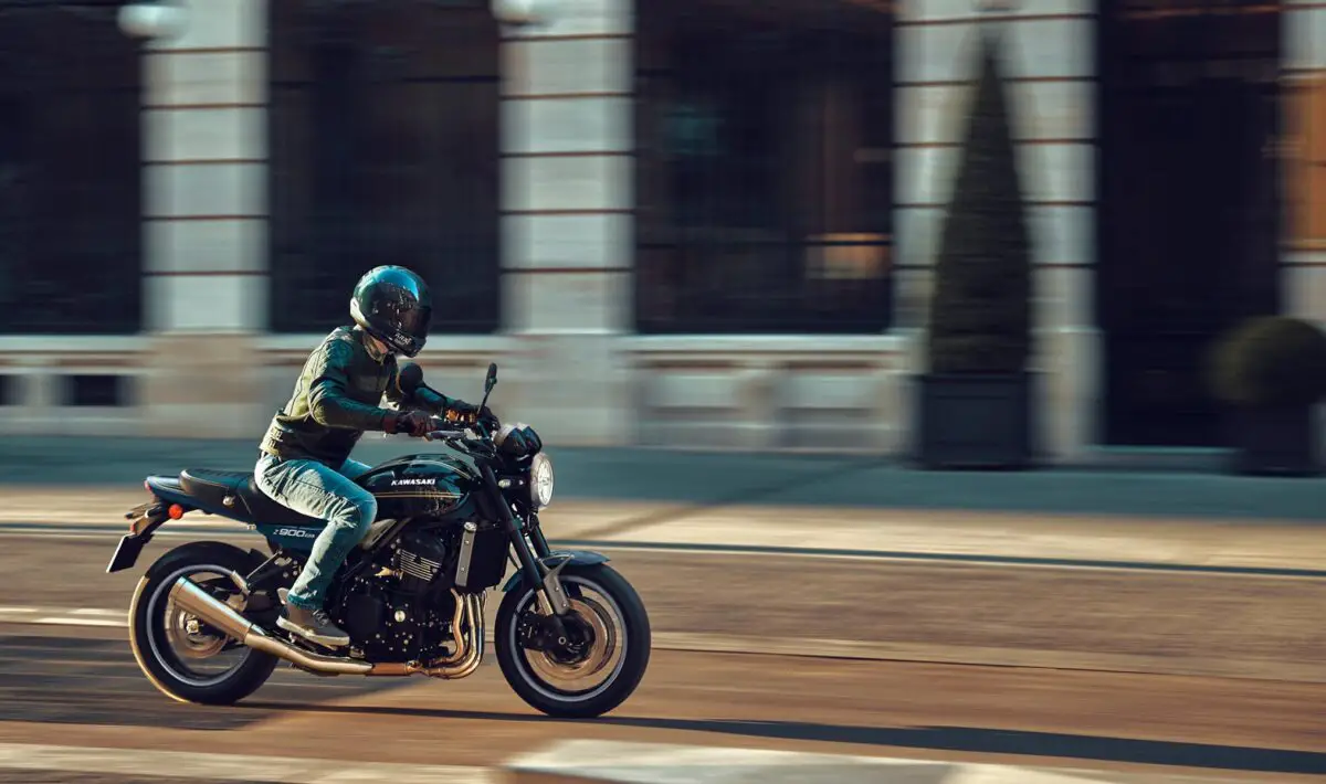 2027 Kawasaki Z900RS ABS