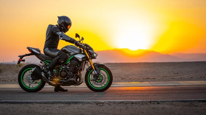 2027 Kawasaki Z900SE ABS