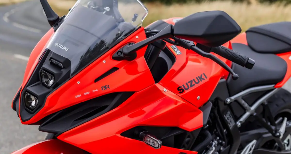 2027 Suzuki GSX-8R