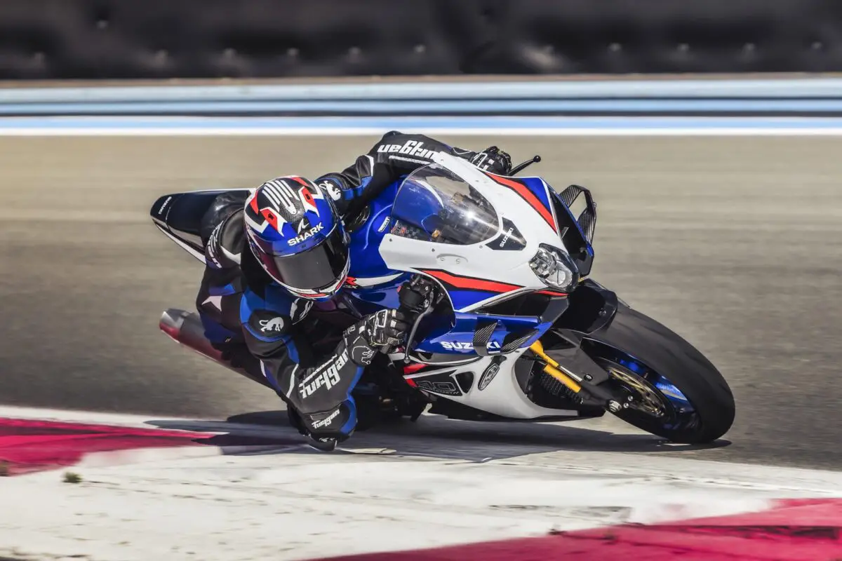 2027 Suzuki GSX-R1000RS